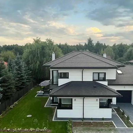 Willa Zacisze Lesznowola  Exterior foto